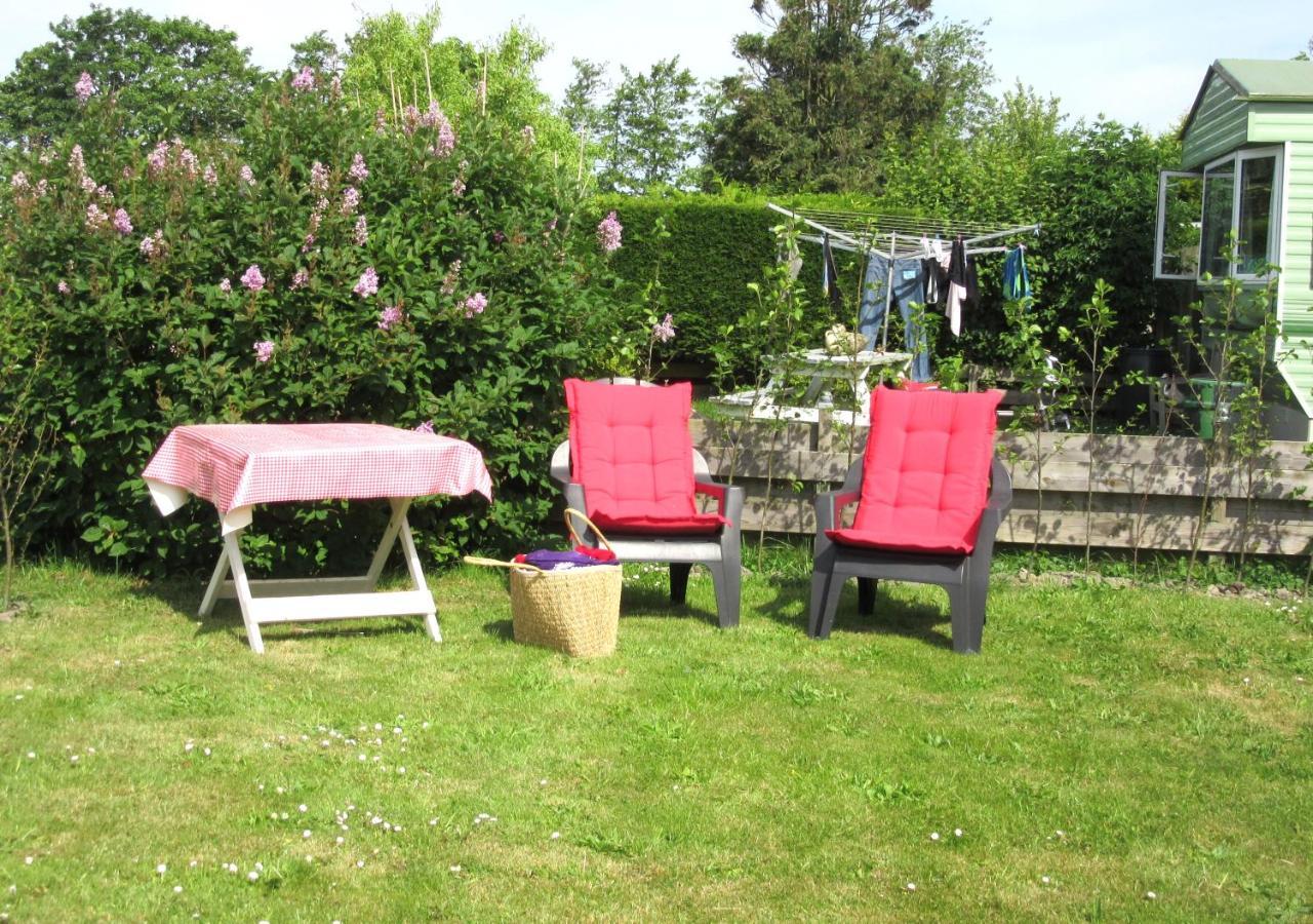 Chalet 556 Op Recreatiepark De Wielen Sint Maarten Exteriör bild